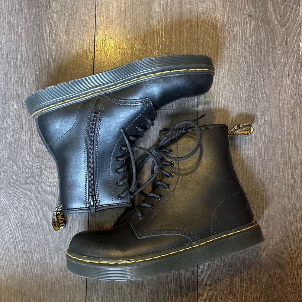 Dr. Martens Doc Martens Zavala Black Air Wair Combat Boots Size Women 6 Men 5 - Picture 2 of 6